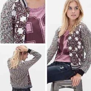 BKE Buckle Gimmicks Purple Gray‎ Mandala Sweater Jacket Size Small